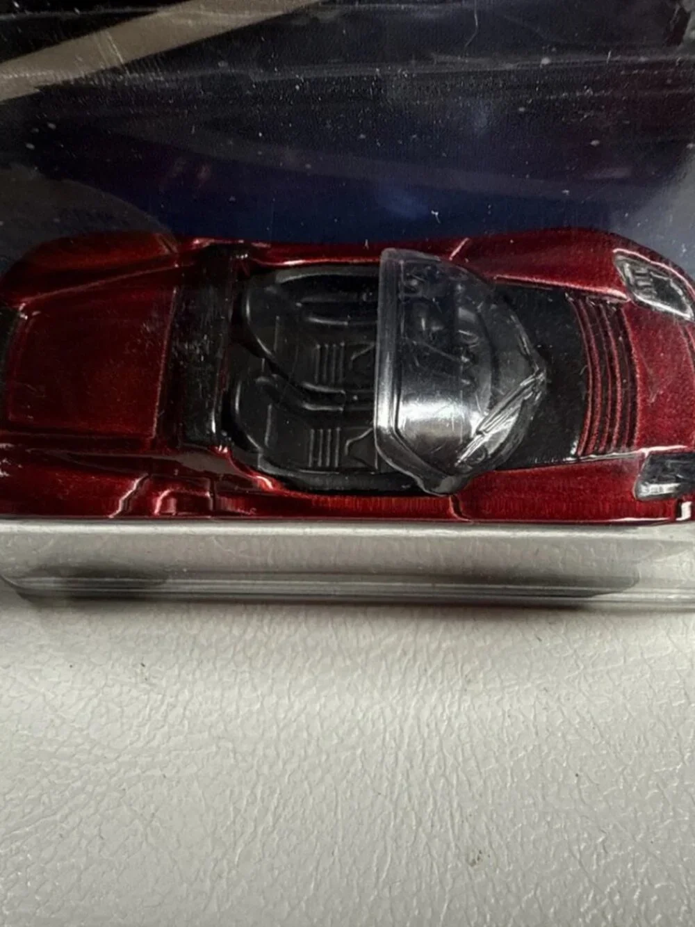 Hot Wheels 2018 Greetings From Space 1st Car to Orbit Sun 08 Tesla Roadster NEW